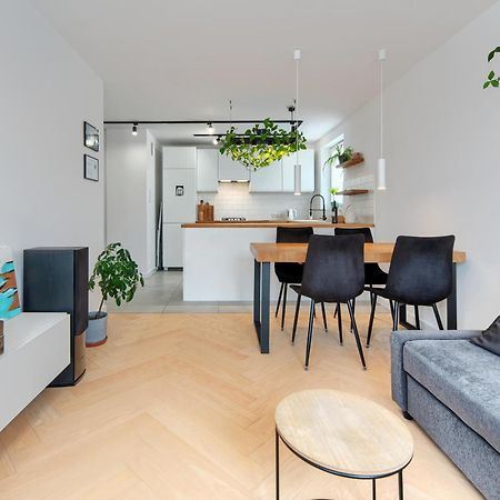 Seaside Retreat Gdansk - 64M2, Parking, Workspace- By Rentujemy Ngoại thất bức ảnh